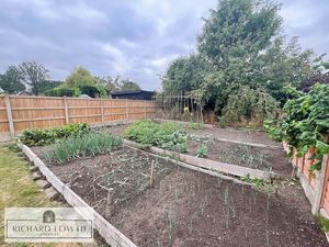 Lovely Garden- click for photo gallery